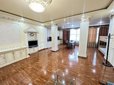 Կոդ BA-3631  Վաճառվում է բնակարան