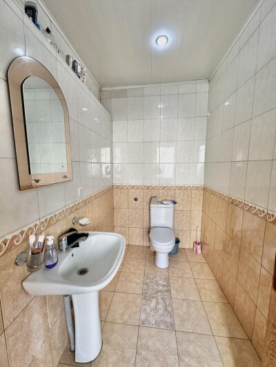 Կոդ AS-2222  Վաճառվում է առանձնատուն