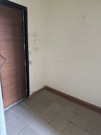 Կոդ 341  Վարձով է տրվում բնակարան