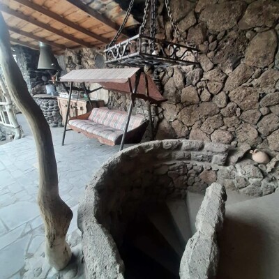 Կոդ AS-5601  Վաճառվում է  նորակառույց առանձնատուն