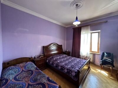 Կոդ AS-6540  Վաճառվում է առանձնատուն