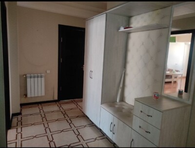 Կոդ 408 Վարձով է տրվում բնակարան
