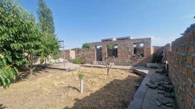 Կոդ HV-6101 Վաճառվում է տնամերձ հող