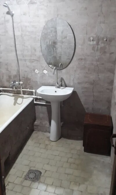 Կոդ 380 Վարձով է տրվում բնակարան