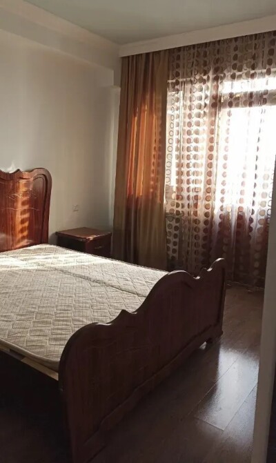 Կոդ 349 Վարձով է տրվում բնակարան