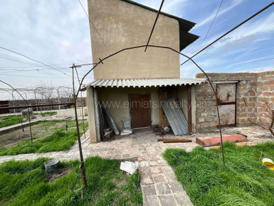 Կոդ KA-4244   Վաճառվում է հողարատածք