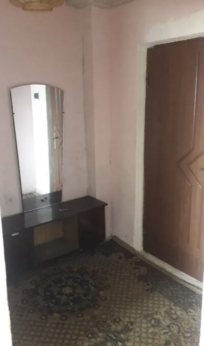 Կոդ 380 Վարձով է տրվում բնակարան