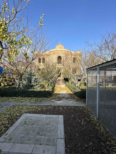 Կոդ AA-0700   Վաճառվում է առանձնատուն