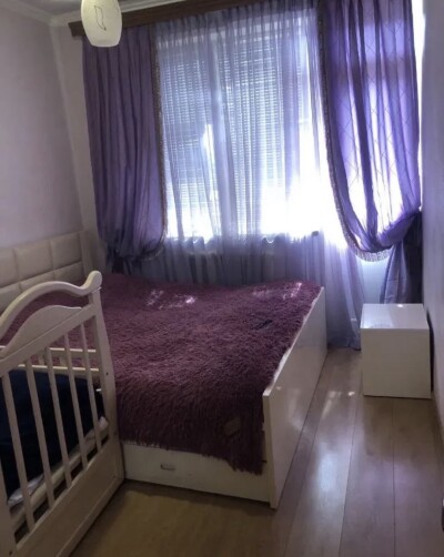 Կոդ 377 Վարձով է տրվում բնակարան