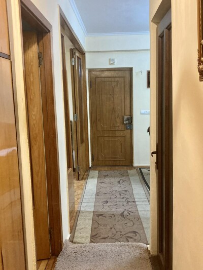 Կոդ 532 Վարձով է տրվում բնակարան
