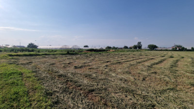 Կոդ HV-6871 Վաճառվում է տնամերձ հող