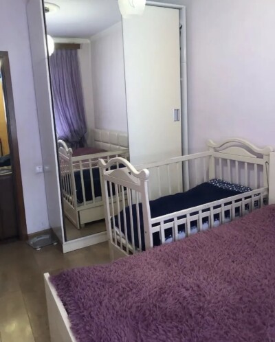 Կոդ 377 Վարձով է տրվում բնակարան