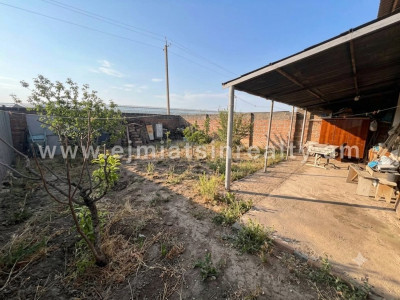 Կոդ AA-0308 աճառվում է առանձնատուն