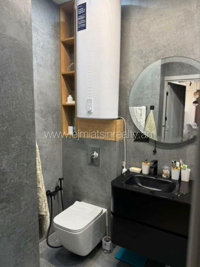 Կոդ BS-2189 Վաճառվում է բնակարան *