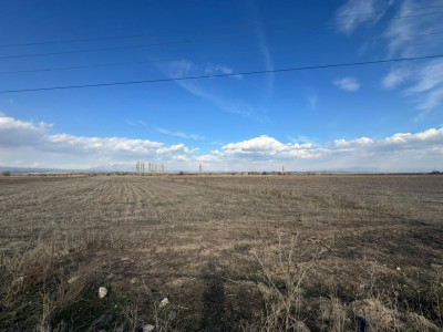 Կոդ KS-7926  Վաճառվում է հողատարածք