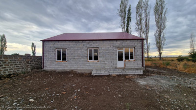 Կոդ AV-5653 Վաճառվում է առանձնատուն