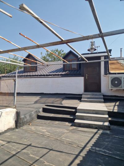 Կոդ AA-0628   Վաճառվում է առանձնատուն