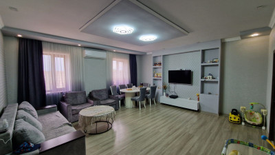 Կոդ AV-4656 Վաճառվում է առանձնատուն