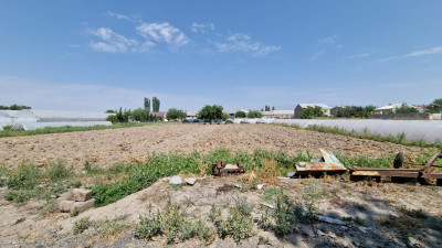 Կոդ HV-5608 Վաճառվում է տնամերձ հող