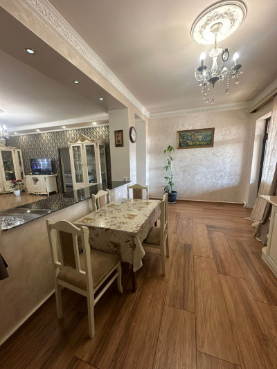 Կոդ AS-9091  Վաճառվում է առանձնատուն