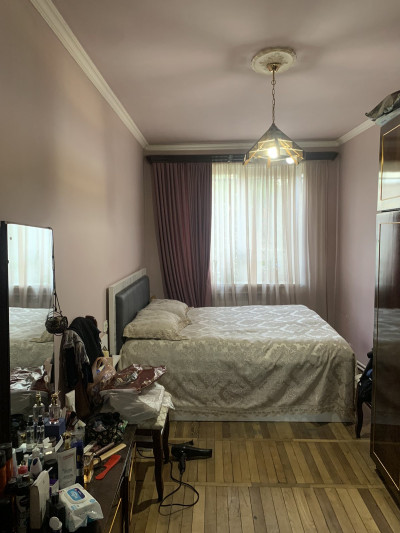 Կոդ BA-7046  Վաճառվում է բնակարան