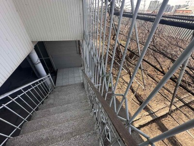 Կոդ AS-1420 Վաճառվում է երկհարկանի առանձնատուն