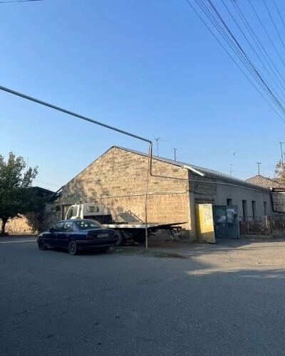 Կոդ AA-8075  Վաճառվում է առանձնատուն