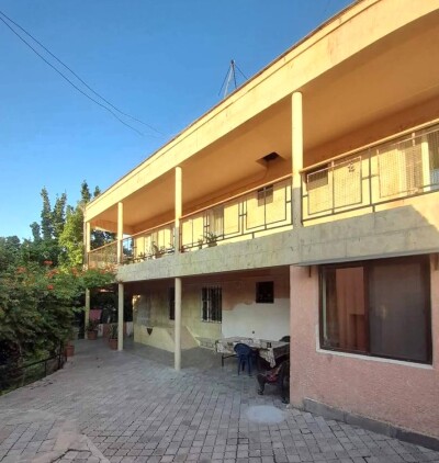 Կոդ AA-8809  Վաճառվում է առանձնատուն