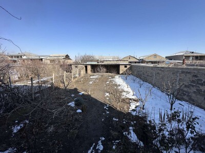 Կոդ AA-8884  Վաճառվում է առանձնատուն