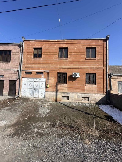 Կոդ AA-8884  Վաճառվում է առանձնատուն