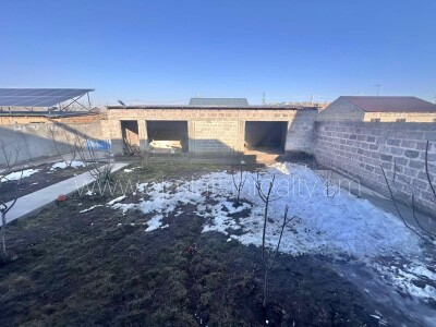 Կոդ AS-6899  Վաճառվում է առանձնատուն