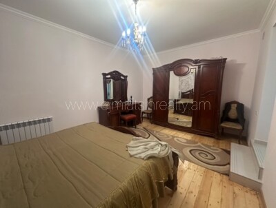 Կոդ AA-0078   Վաճառվում է առանձնատուն