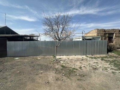 Կոդ HA-5556 Վաճառվում է տնամերձ հող