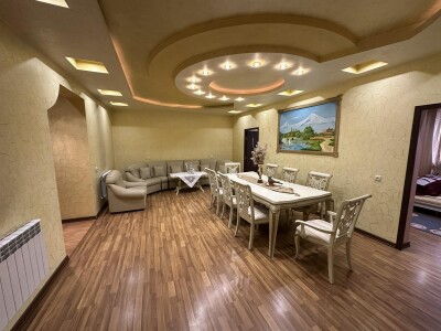 Կոդ AA-0315  Վաճառվում է առանձնատուն