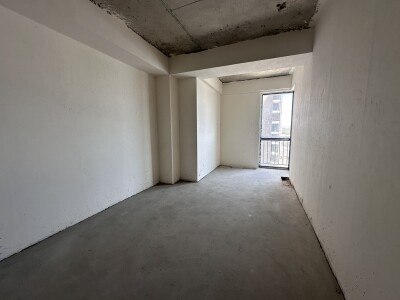Կոդ BS-3980 Վաճառվում է բնակարան *