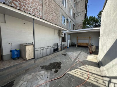 Կոդ BA-5455  Վաճառվում է բնակարան