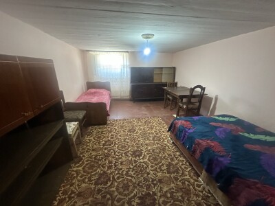 Կոդ AA-2147  Վաճառվում է առանձնատուն