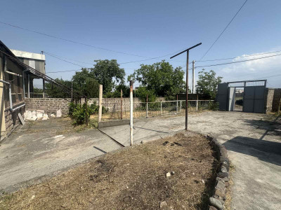 Կոդ KA-1225  Վաճառվում է հողատարածք