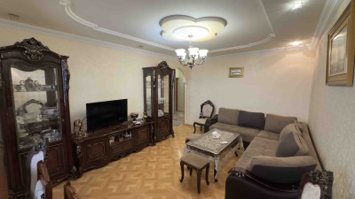 Կոդ BA-2121  Վաճառվում է բնակարան