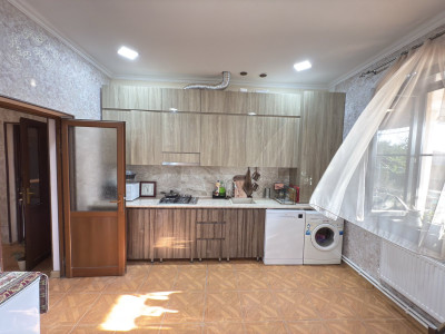Կոդ AA-4965   Վաճառվում է առանձնատուն