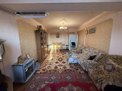Կոդ BA-3777  Վաճառվում է բնակարան
