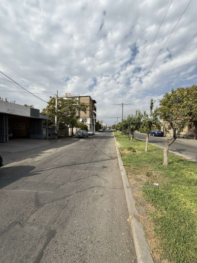 Կոդ KA-7586   Վաճառվում է կոմերցիոն տարածք