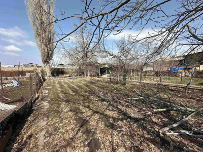 Կոդ AA-2557  Վաճառվում Է առանձնատուն