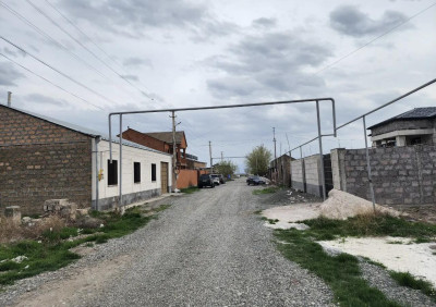 Կոդ HA-9888   Վաճառվում է տնամերձ հող