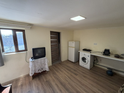 Կոդ AA-0307  Վաճառվում է առանձնատուն