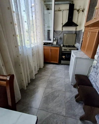 Կոդ BA-9080   Վաճառվում է բնակարան