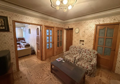 Կոդ BA-6655   Վաճառվում է բնակարան