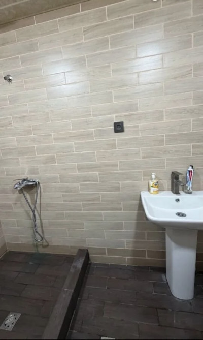 Կոդ BA-2301  Վաճառվում է բնակարան