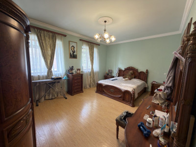 Կոդ AA-0092 Վաճառվում է առանձնատուն