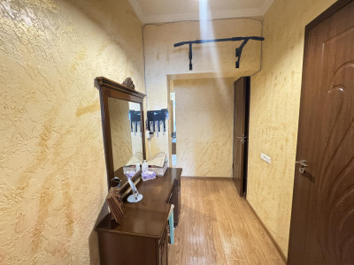 Կոդ BS-4642 Վաճառվում է բնակարան